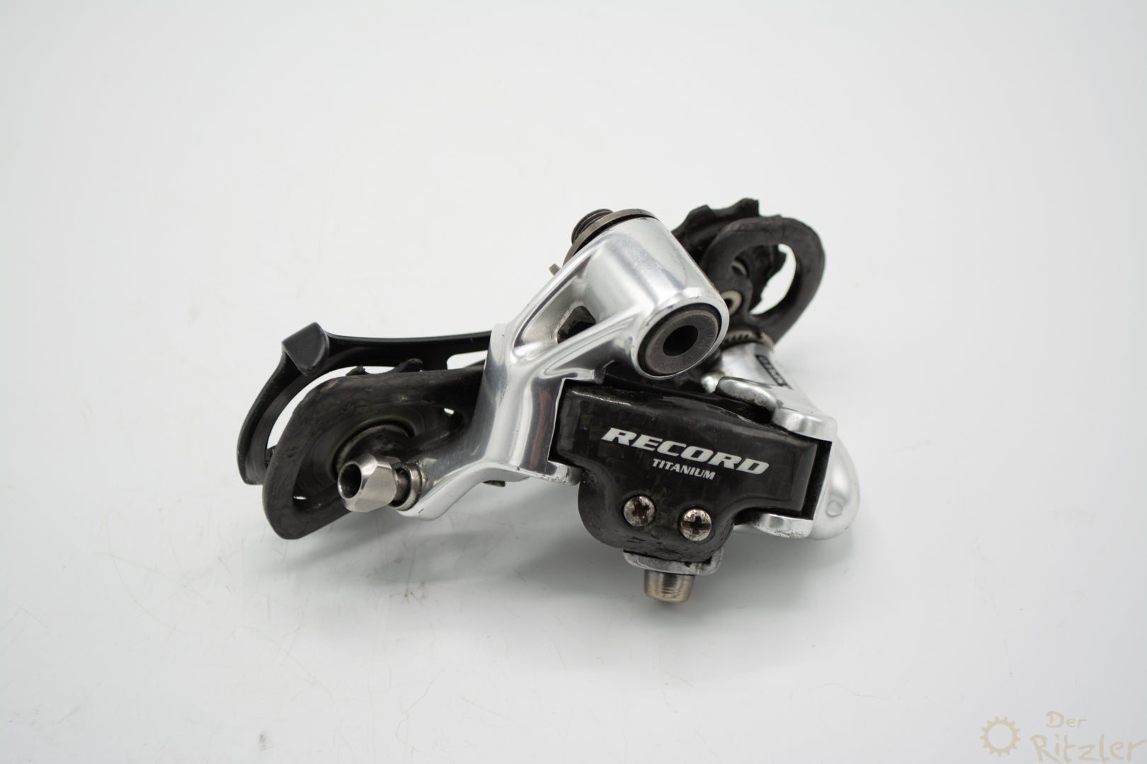 Dérailleur arrière Campagnolo titanium record carbone 10 vitesses Dérailleur arrière Campagnolo titanium record carbone 10 vitesses