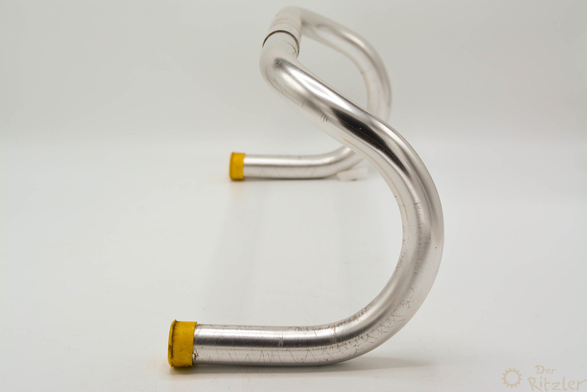 Cinelli *Campione del Mondo* Manubrio per bici da strada a manubrio Old Logo Vintage Art. 50 Cinelli *Campione del Mondo* Manubrio per bici da strada a manubrio Old Logo Vintage Art. 50