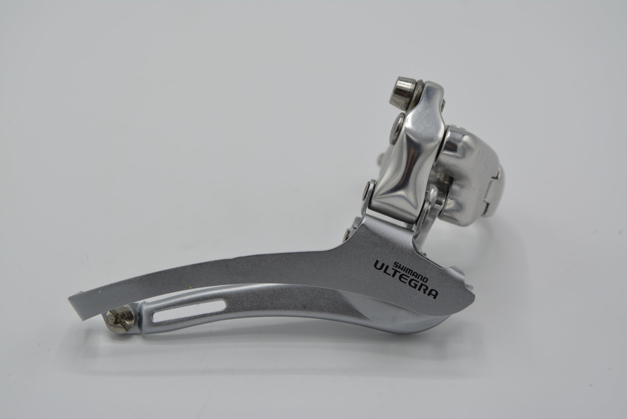 Shimano FD-6500 Dérailleur avant Manuel utilisateur Shimano FD-6500 Dérailleur avant Manuel utilisateur