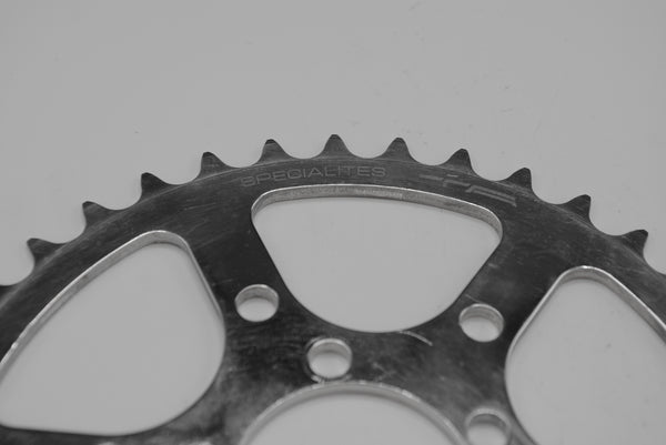 Plateau SPECIALITES TA Cyclotourist 42 Dents - Ref 1051 - NOS - Neuf