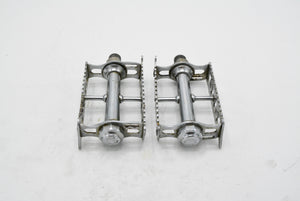 Lyotard Rennpedale NOS