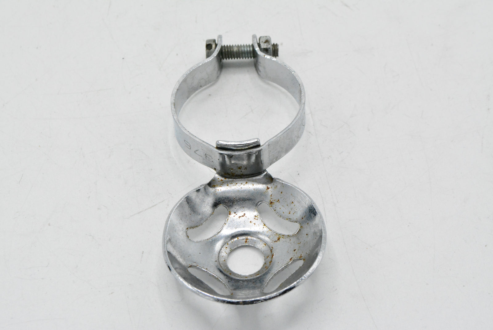 REG Schellenhalter für Fahrradpumpe