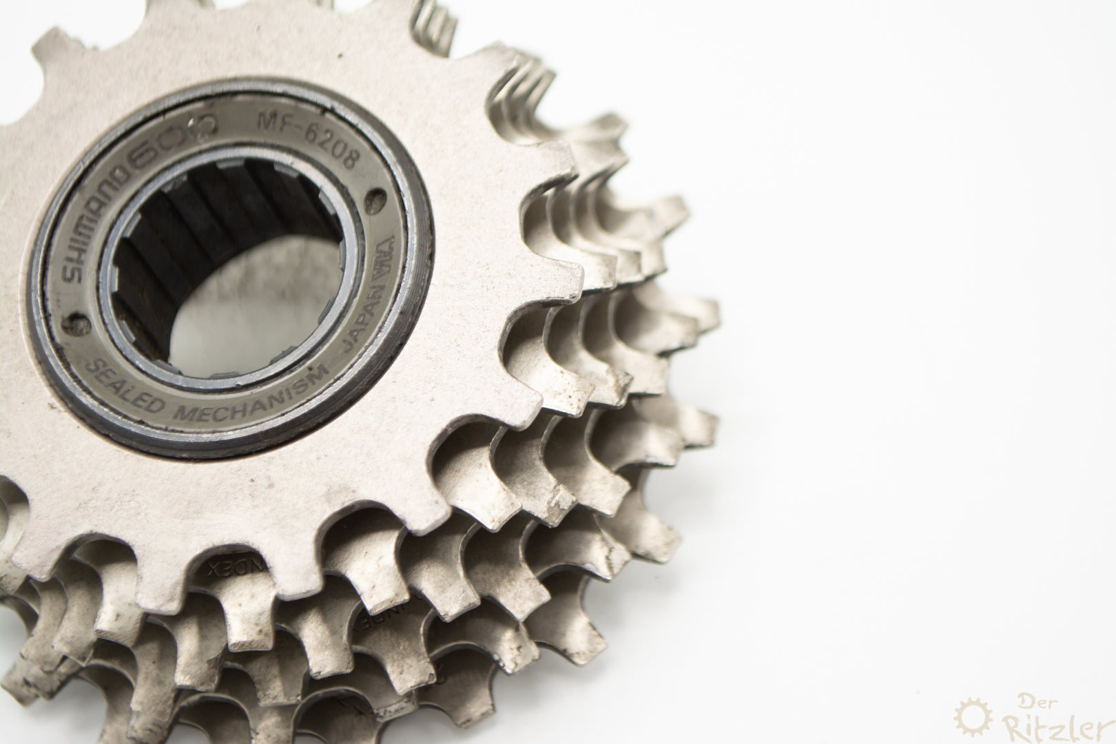 Shimano 600 MF-6208 6-fach Schraubkranz 16-21