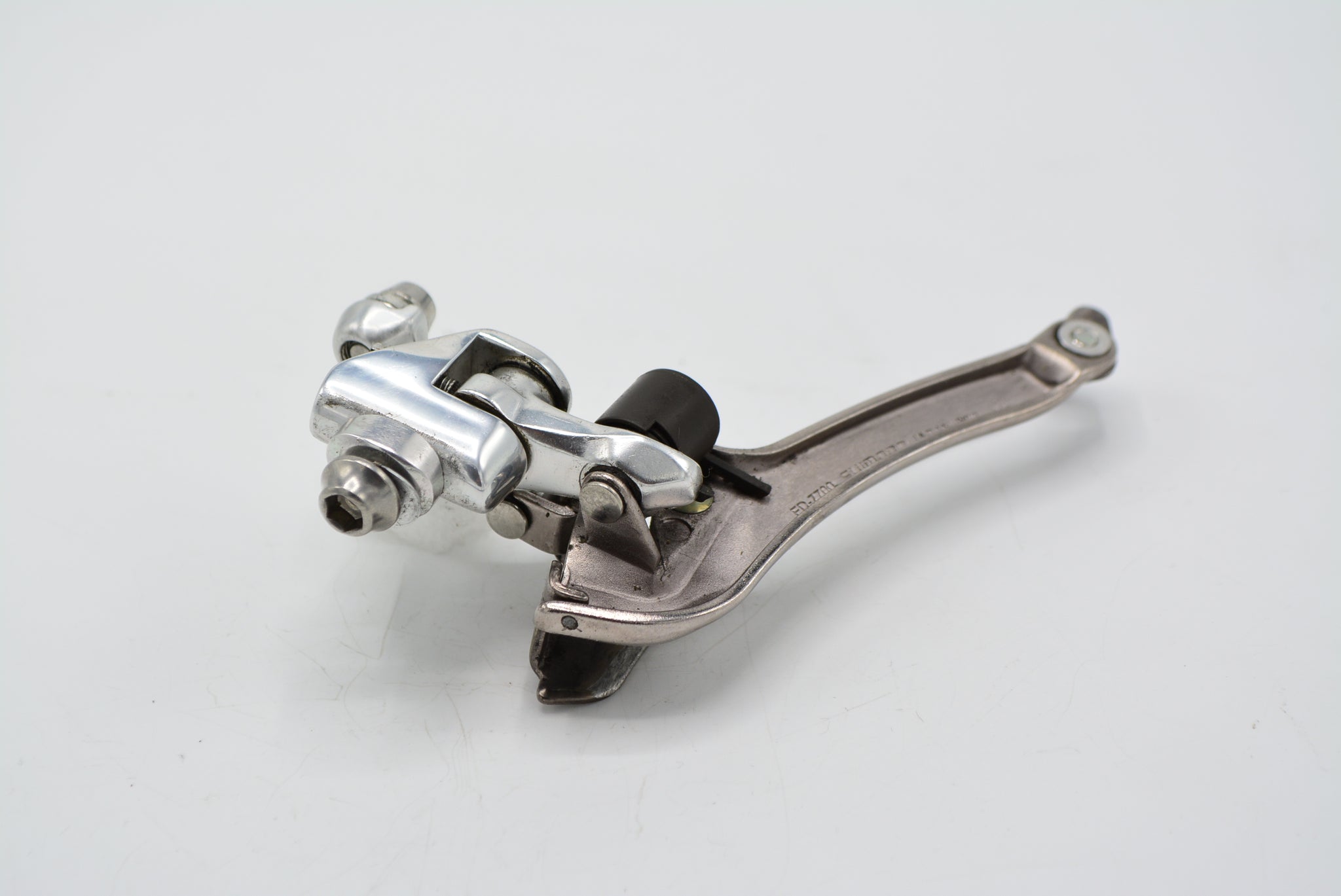 Shimano Dura Ace FD-7700 Front Derailleur Umwerfer 31.8mm (Gebraucht) in Luzern für CHF 45 - mit Shimano Dura Ace FD-7700 Front Derailleur Umwerfer 31.8mm (Gebraucht) in Luzern für CHF 45 - mit
