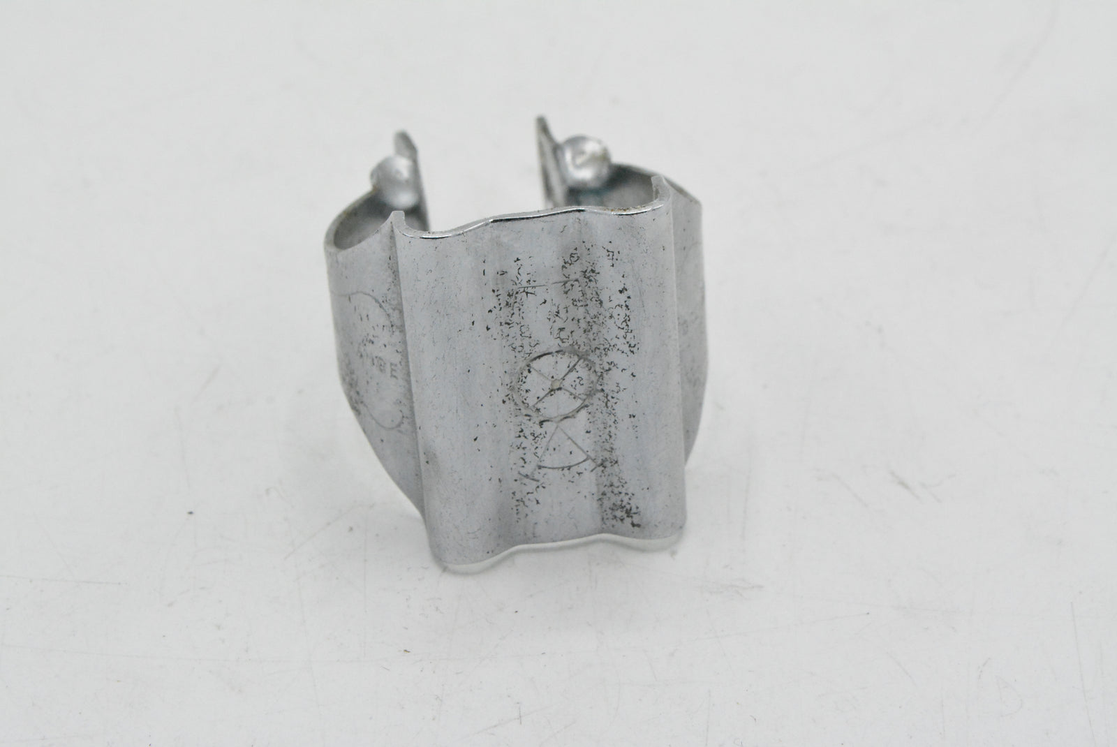 TA Specialites Bremszug Führung für Oberrohr / Schelle für Zugführung