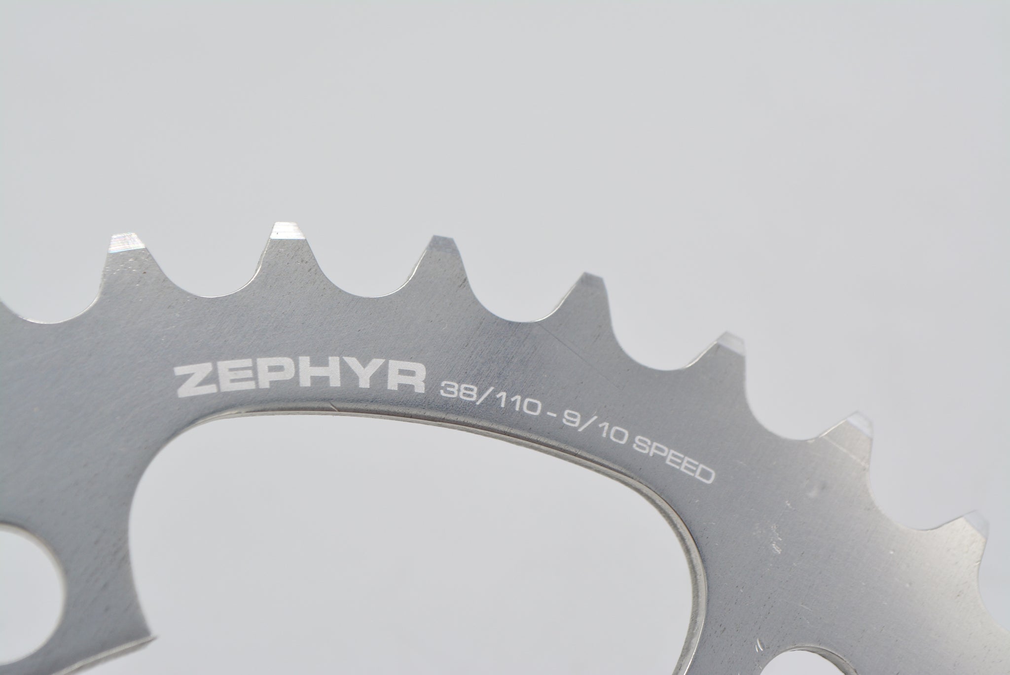 Spécialités T.A. Specialites TA Zephyr Chainrings 38D Road 110mm Compact Shimano 2025 Spécialités T.A. Specialites TA Zephyr Chainrings 38D Road 110mm Compact Shimano 2025