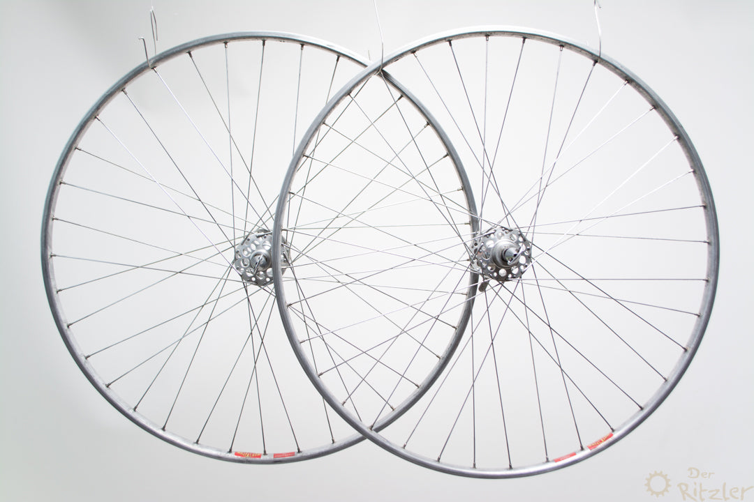 Campagnolo Gran Sport Pista auf Mavic Championat du Route 28" Schlauchreifen-Laufradsatz