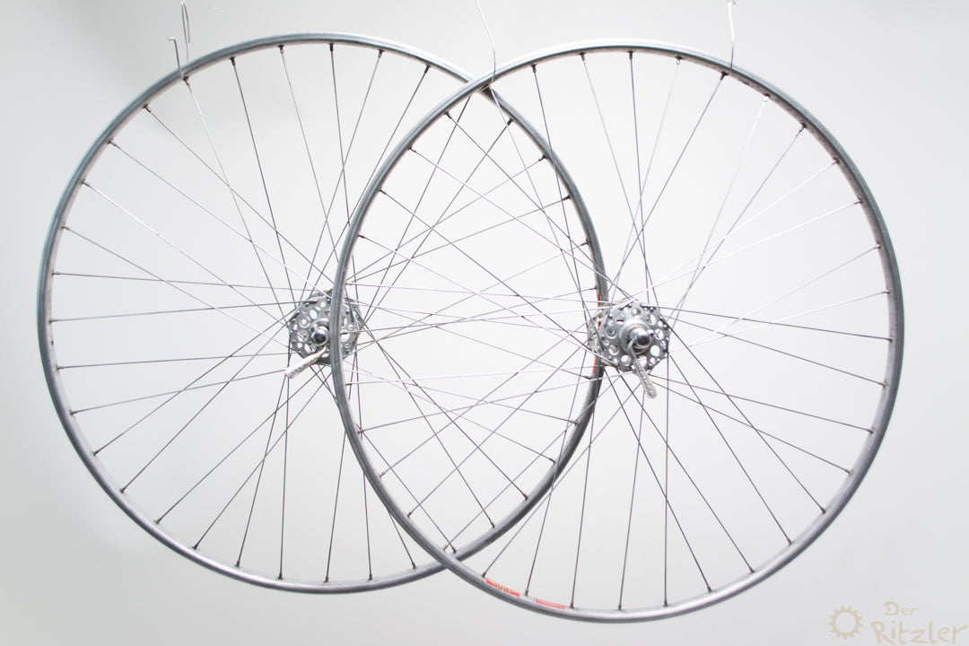 Campagnolo Gran Sport Pista auf Mavic Championat du Route 28" Schlauchreifen-Laufradsatz