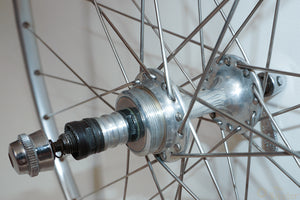 Campagnolo auf Mavic Laufradsatz Schlauchreifen 28 Zoll