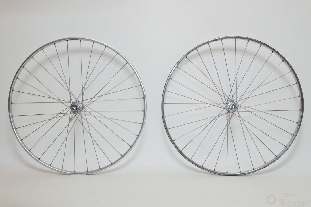 Campagnolo auf Mavic Laufradsatz Schlauchreifen 28 Zoll