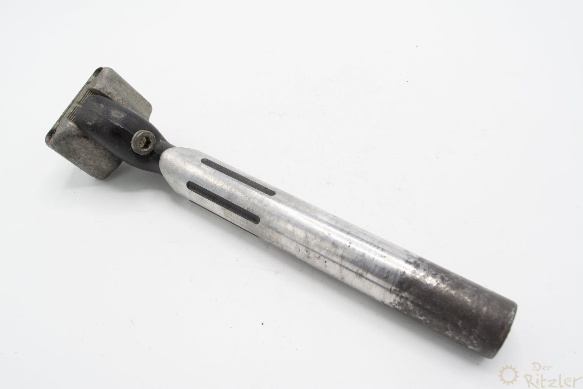 Selcof fluted Sattelstütze 26,0mm