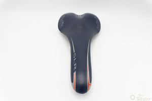 Selle Italia SLR Sattel blau 135g