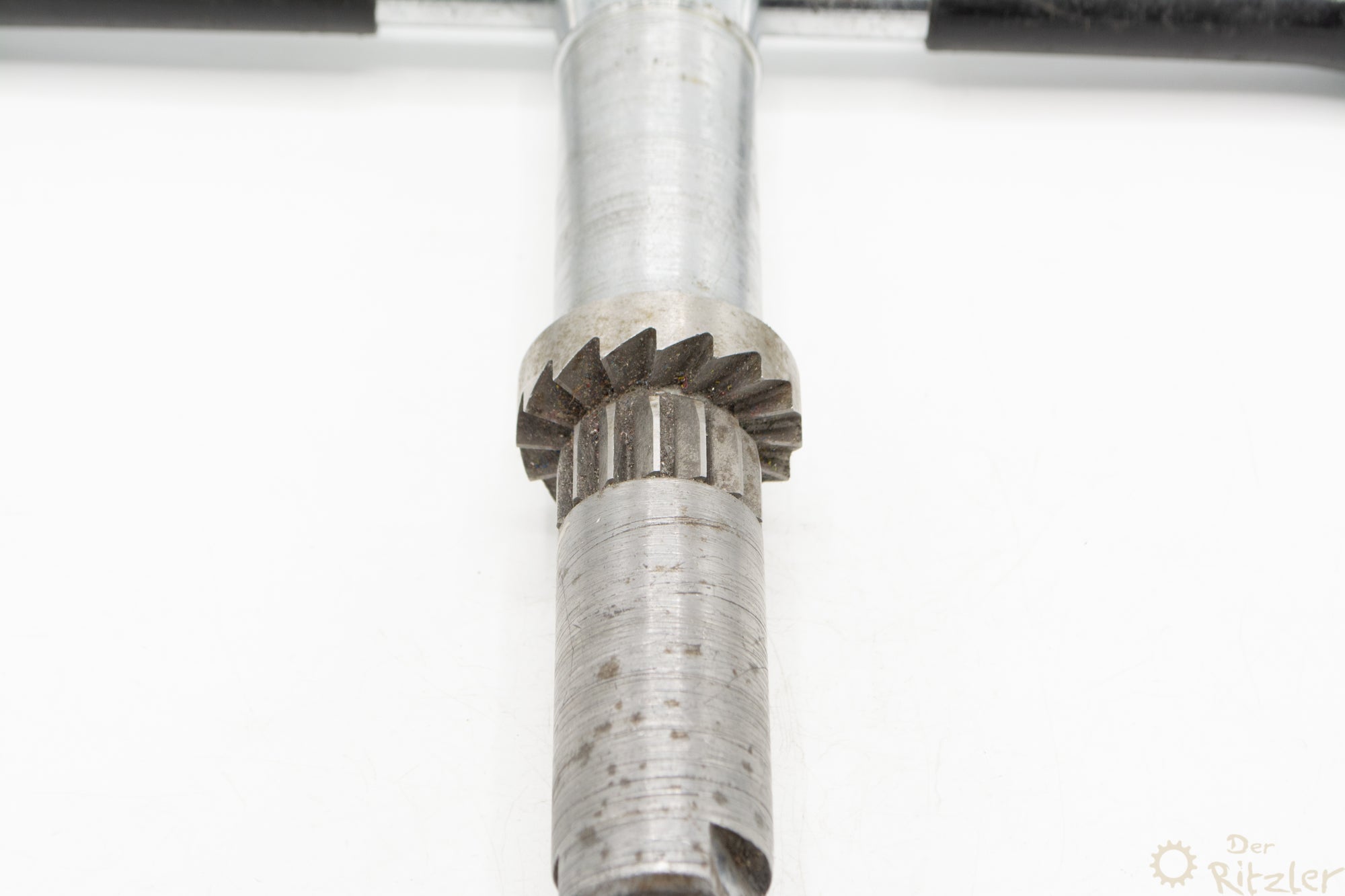 VAR 32 Planfräse für Steuerlager 1" und Innenlager