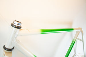 Weiß grünes Vintage Bahnradrahmen 49CM