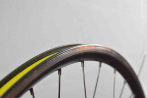 Campagnolo 322/101 C-Record auf Campagnolo Omega Strada Vorderrad