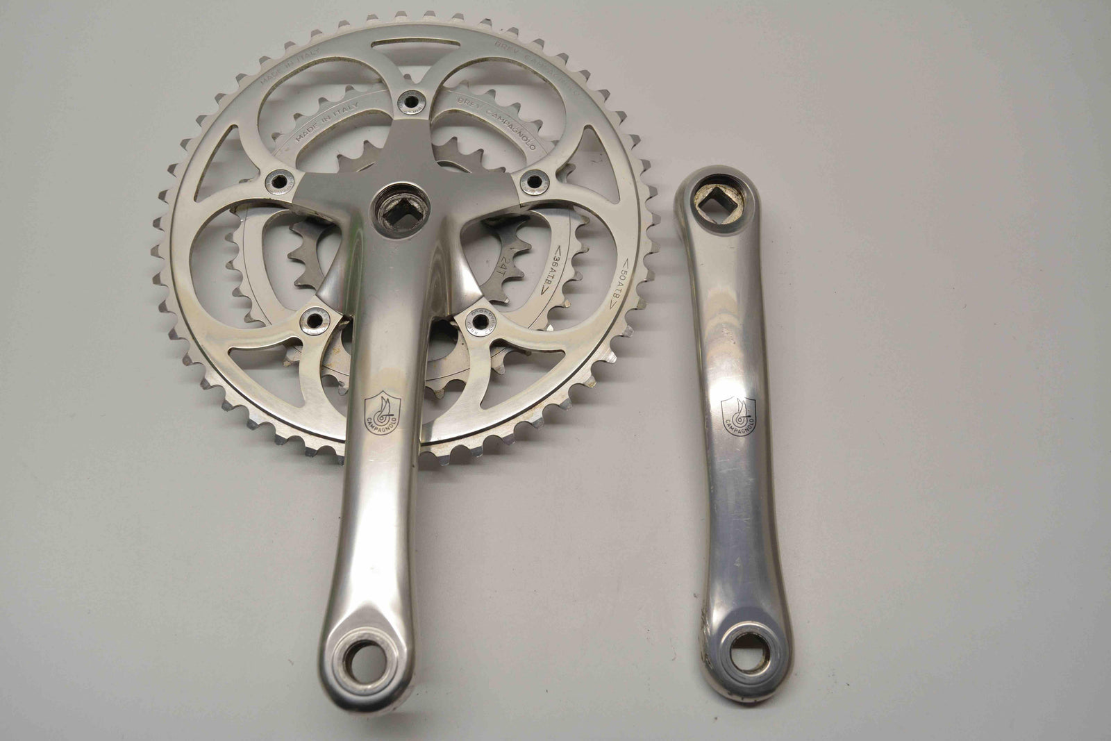 Campagnolo M040 Euclid Kurbelgarnitur 50 - 36 - 24 Zähne 175mm