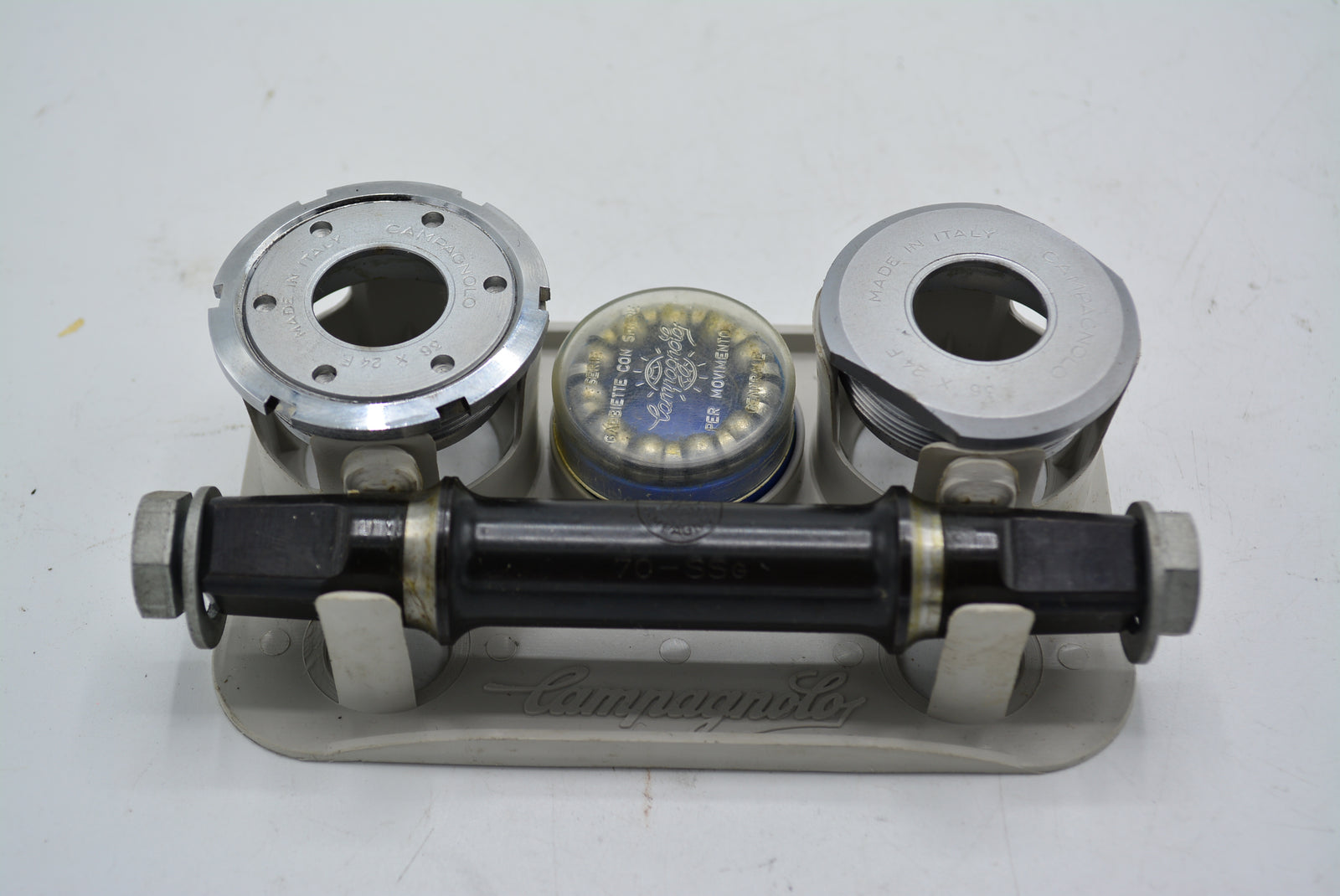 Campagnolo Athena Innenlager NIB ITA 113mm