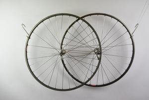 Campagnolo C-Record Naben auf Mavic MA40 Felgen