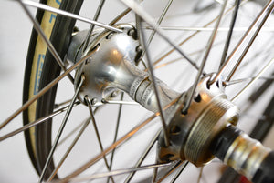 Campagnolo C-Record Naben auf Mavic MA40 Felgen