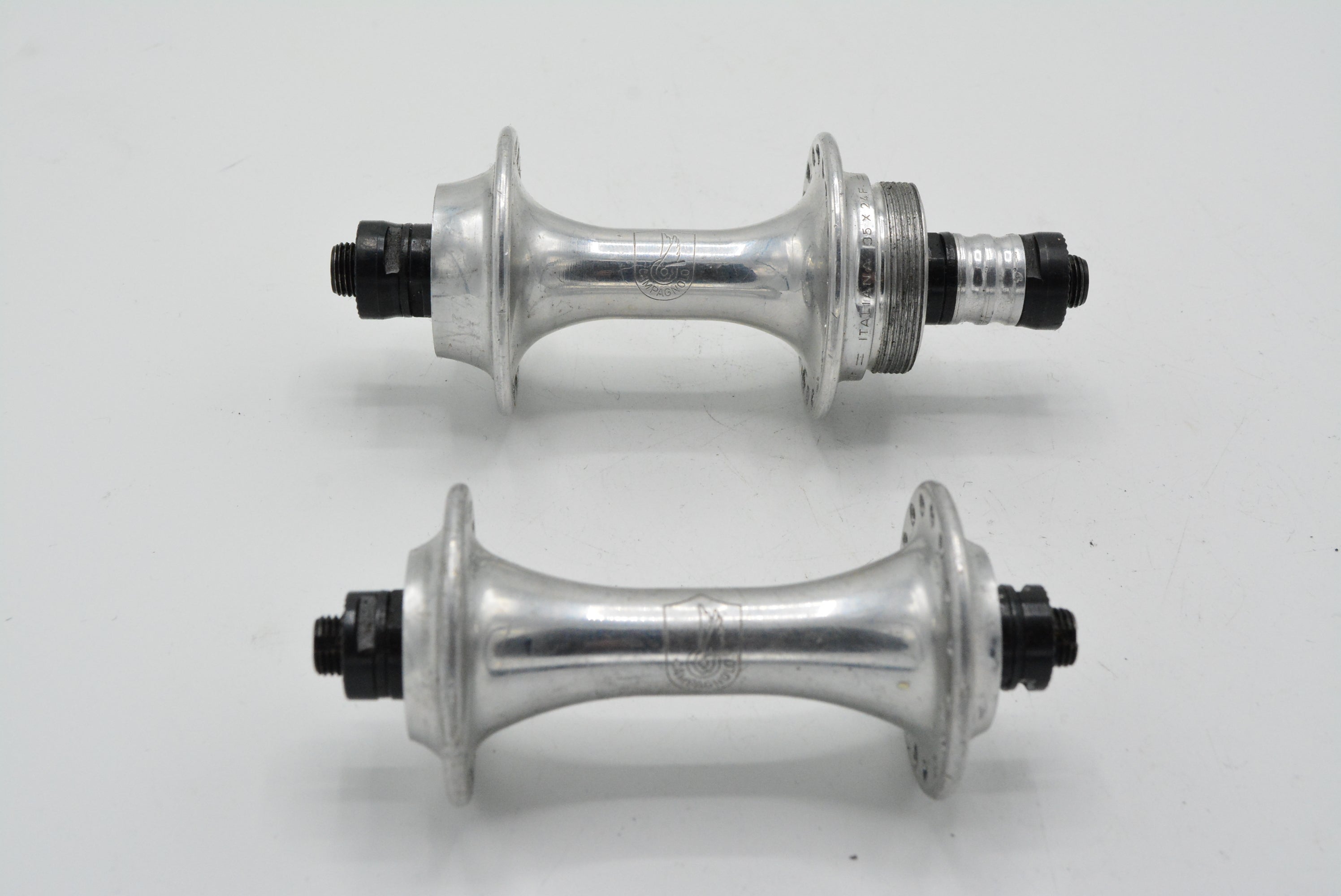 Moyeu avant CAMPAGNOLO Chorus 36 trous pas chers