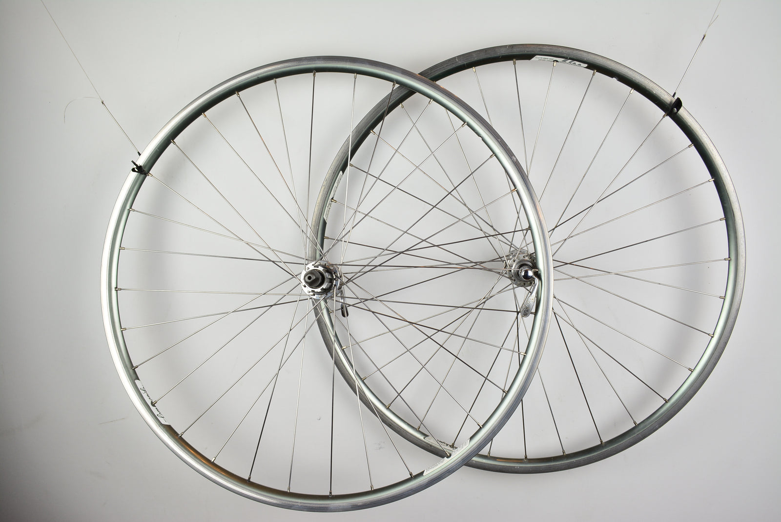 Campagnolo Record auf Campagnolo Moskva 80 Laufradsatz 28"