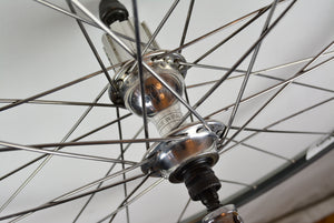 Campagnolo Record auf Campagnolo Moskva 80 Laufradsatz 28"