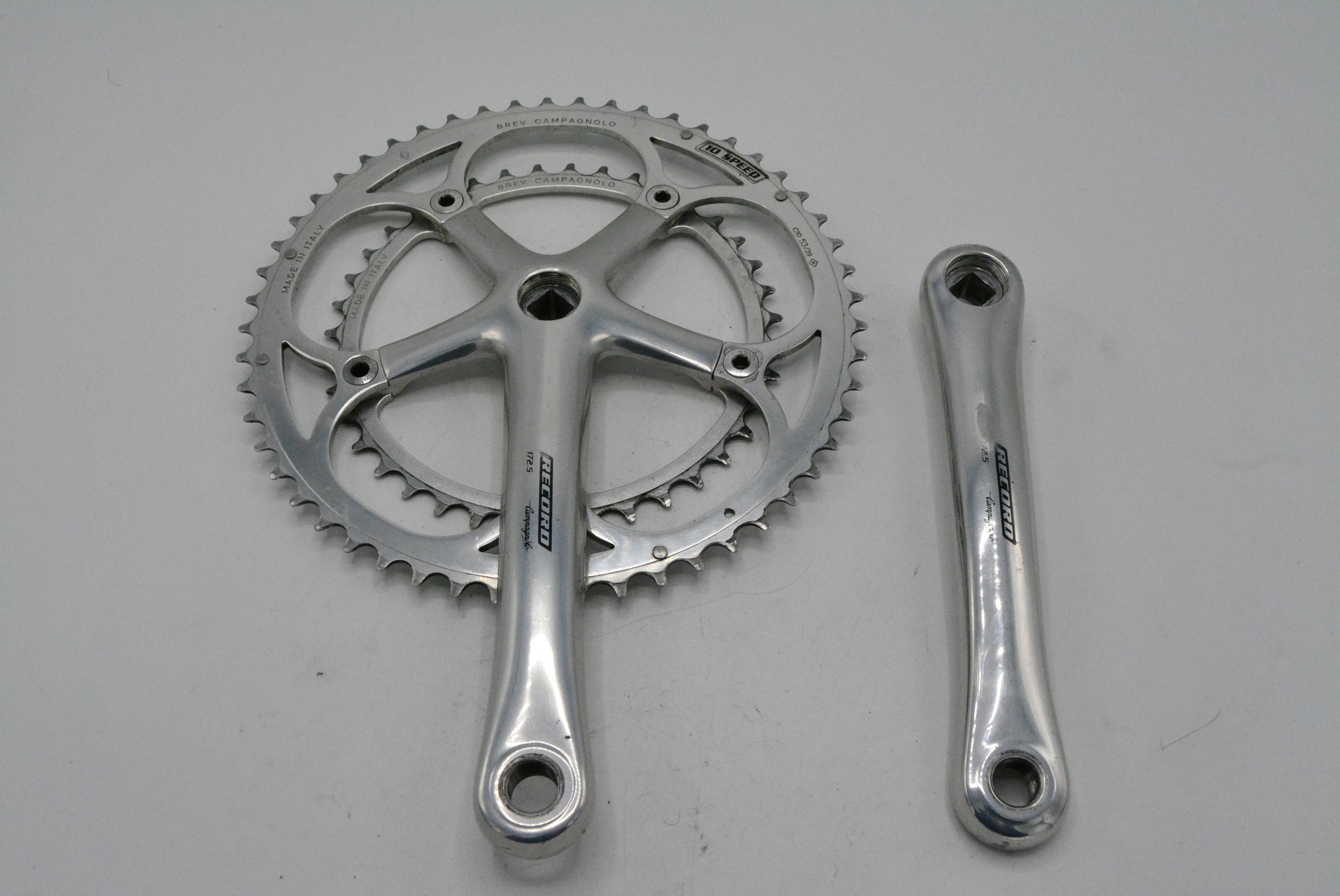 Pédalier campagnolo super record 175mm (D'occasion) à Veyrier pour CHF 48 – avec livraison | Acheter sur Pédalier campagnolo super record 175mm (D'occasion) à Veyrier pour CHF 48 – avec livraison | Acheter sur