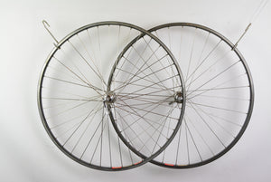 Campagnolo Record Naben auf Mavic MA40 Felgen