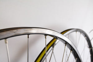 Campagnolo Record Naben auf Mavic MA40 Felgen