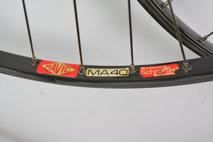 Campagnolo Record Naben auf Mavic MA40 Felgen