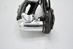 سجل كامباجنولو تيتانيوم 10 سرعات للقطار الخلفي