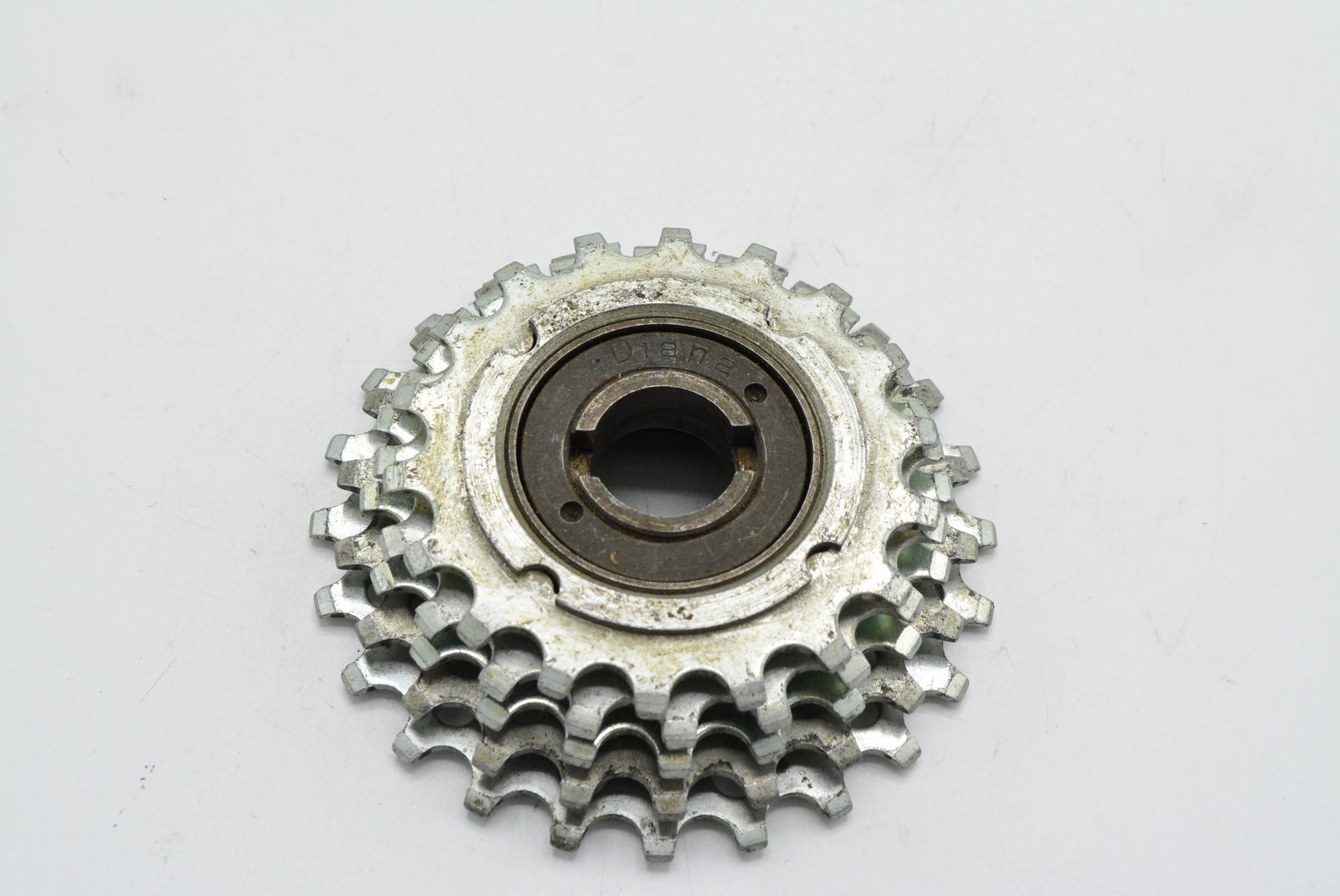 Diana S.C Schraubkranz 18-24 Zahn