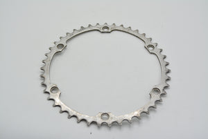 سلسلة عتيقة من فرنسا 43 سن