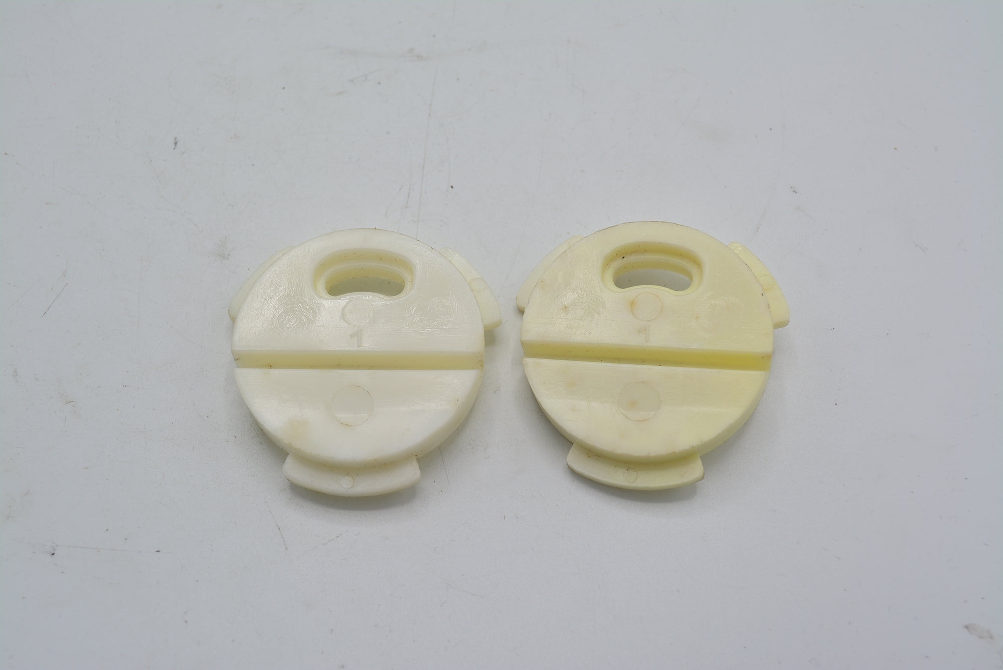 Cleats für klassische Körbchen Pedale