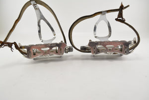 KKT Kyokuto Top-Run Pedale