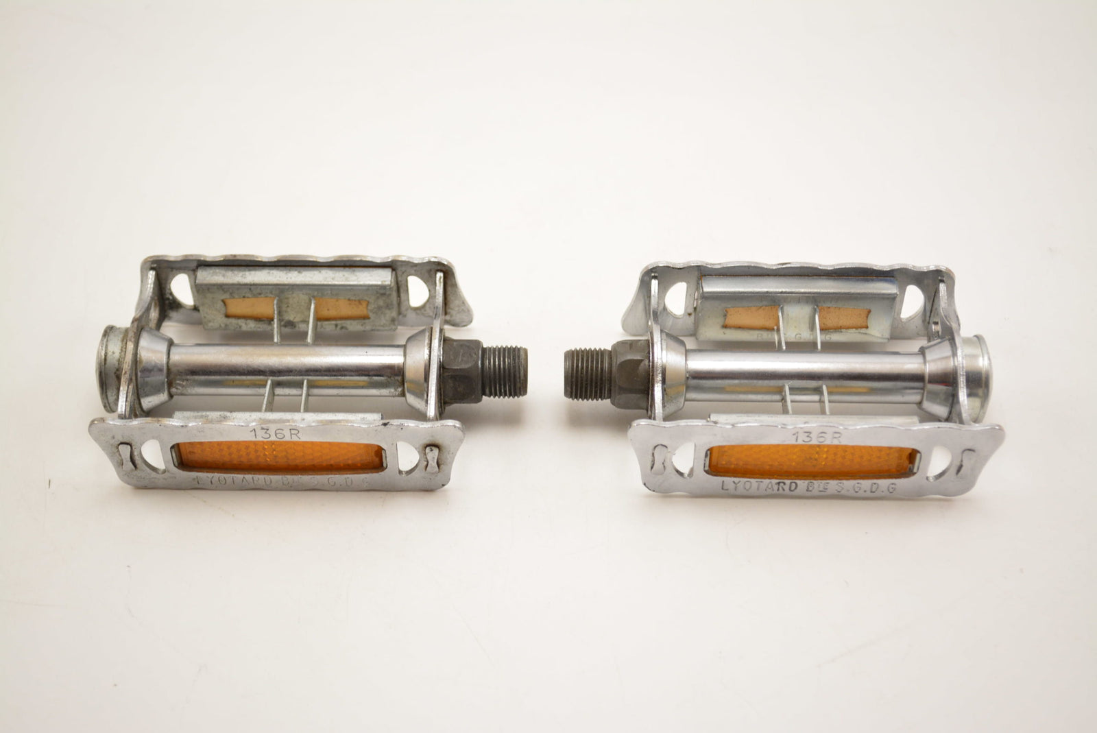 LYOTARD 136R Pedale 9/16