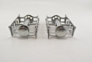 Lyotard 36 Pedale franz. Gewinde