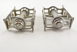 Lyotard 36 bis Pedale