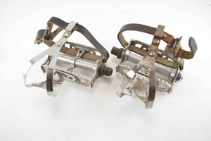 Lyotard 460D Pedale franz. Gewinde