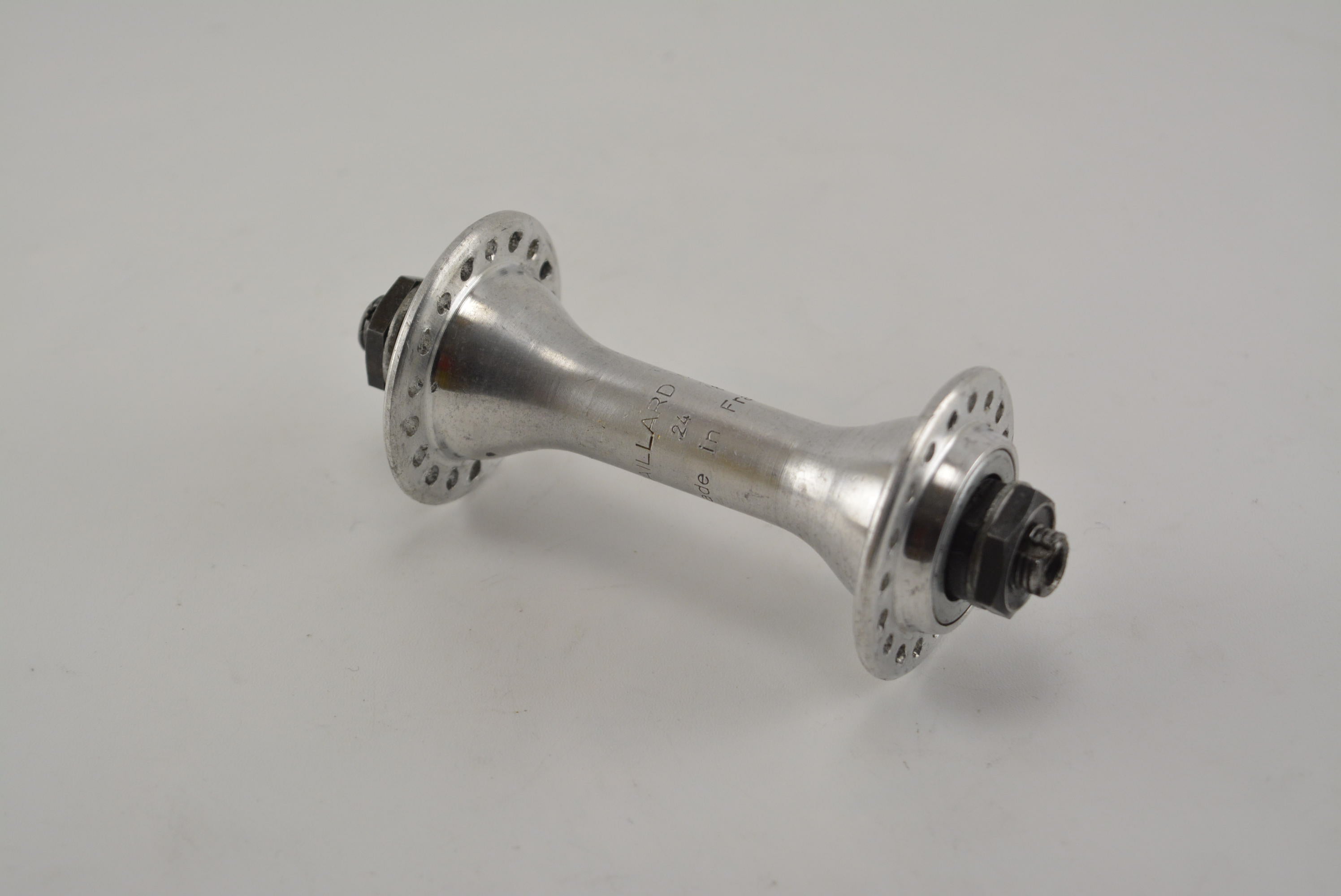 Roue complète vintage moyeu Maillard Helico Matic - Équipements vélos