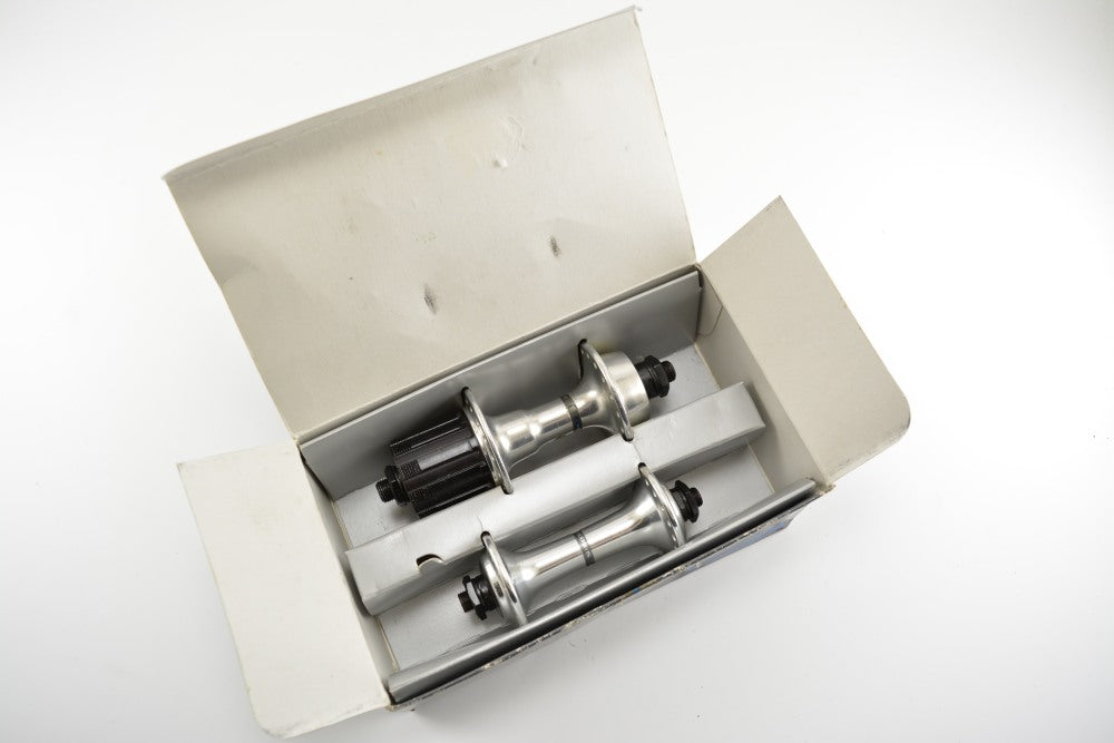 Shimano 600 Tricolore Nabenset 36H NOS NIB