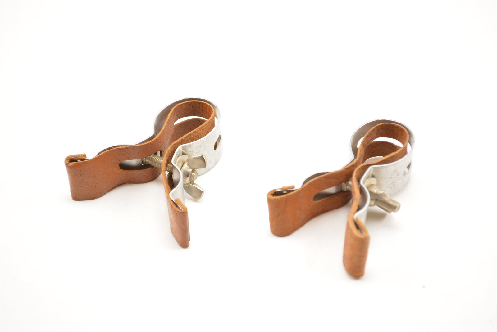 Pumpenhalterschelle mit Ledereinlage