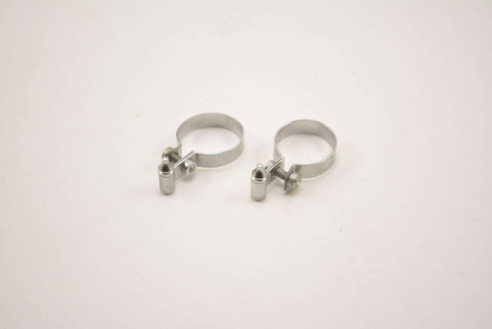 Pumpenhalter Schellen zur Befestigund der Pumpe am Fahrradrahmen pump frame clamps