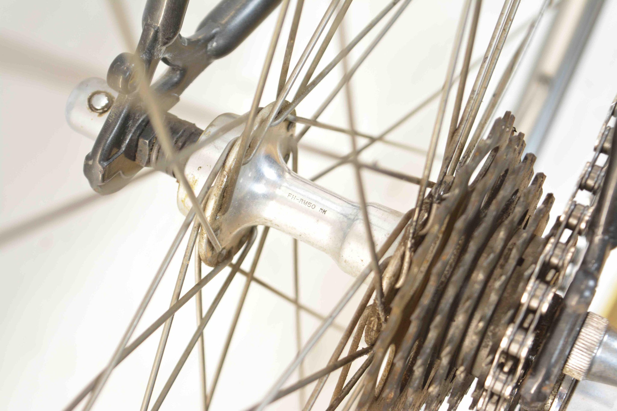 Pédalier Double Plateau SHIMANO GRX FC-RX820 - 48-31T - Manivelle 172 12 Vitesses Pédalier Double Plateau SHIMANO GRX FC-RX820 - 48-31T - Manivelle 172 12 Vitesses