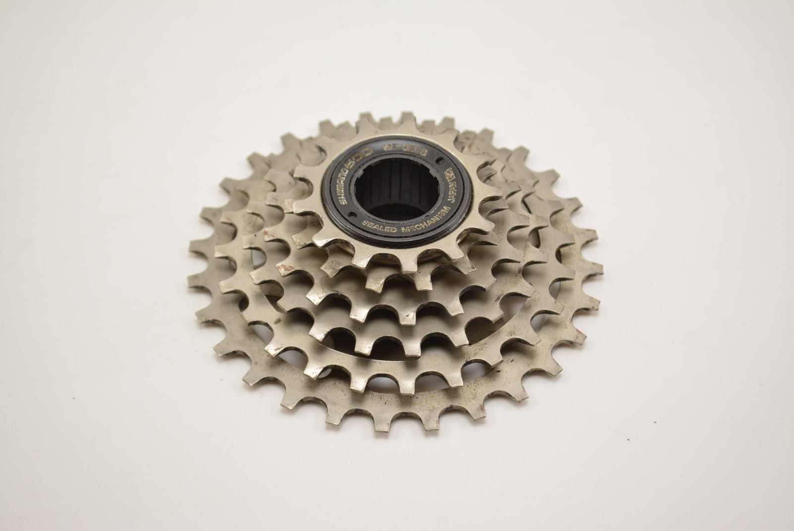 SHIMANO 600 MF-6208 Schraubkranz 6-Fach 13 - 28 Zähne