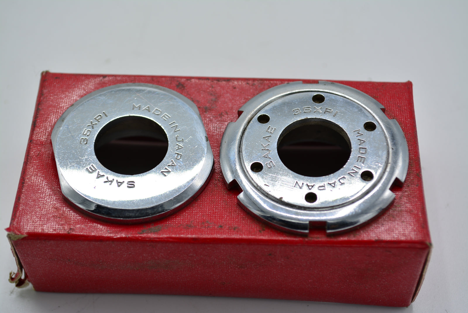 Sakae Tretlagerschalen NOS Fra