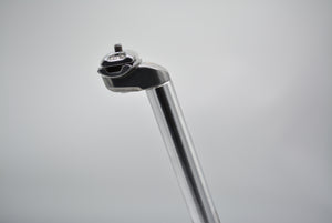 Sele Direği Gümüş 25mm - 31,8mm Yeni Yol Bisikleti Parçaları Sele Direği NOS