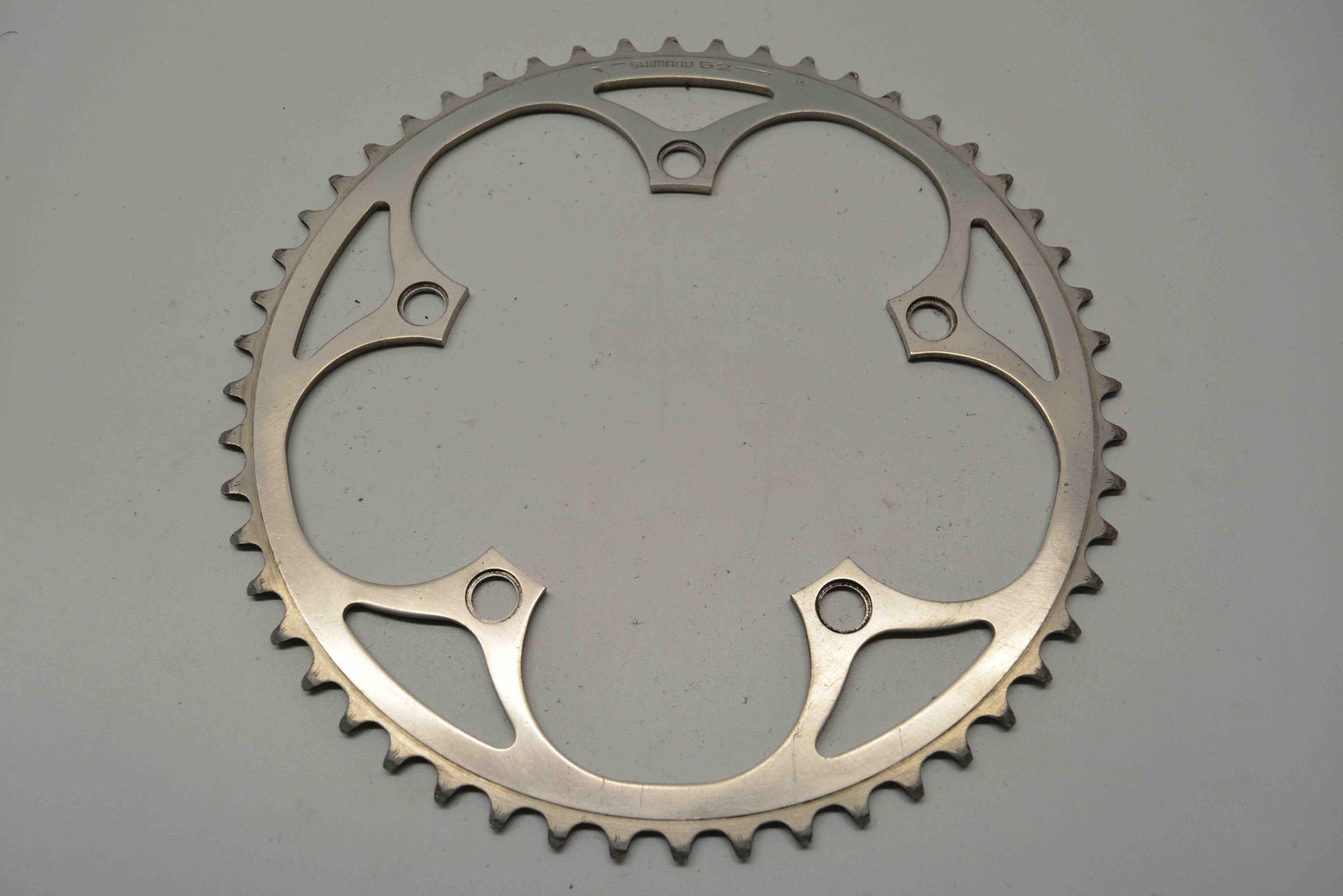 Shimano 600 Kettenblatt 52 Zahn 130 mm Lochkreis