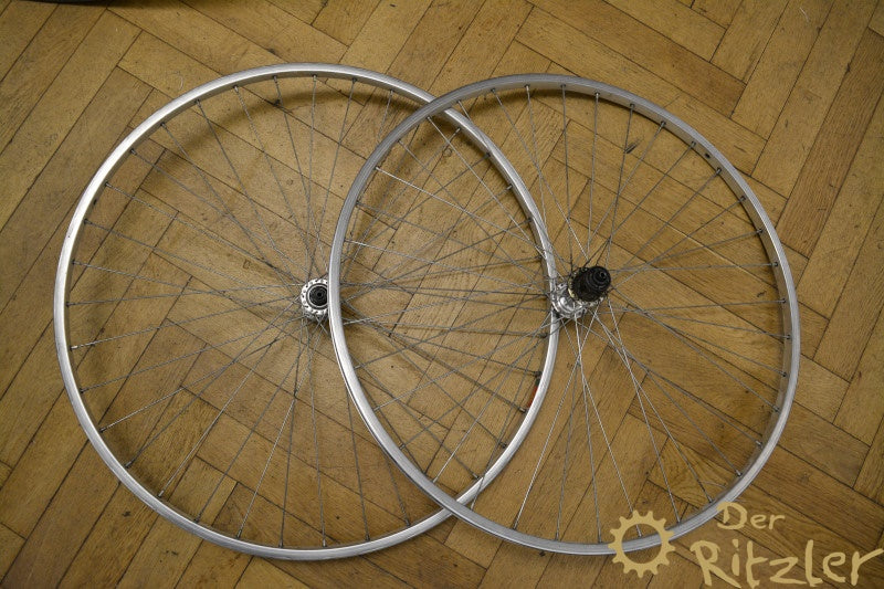 Shimano Dura Ace auf Mavic MA2 Laufradsatz UG 7-fach