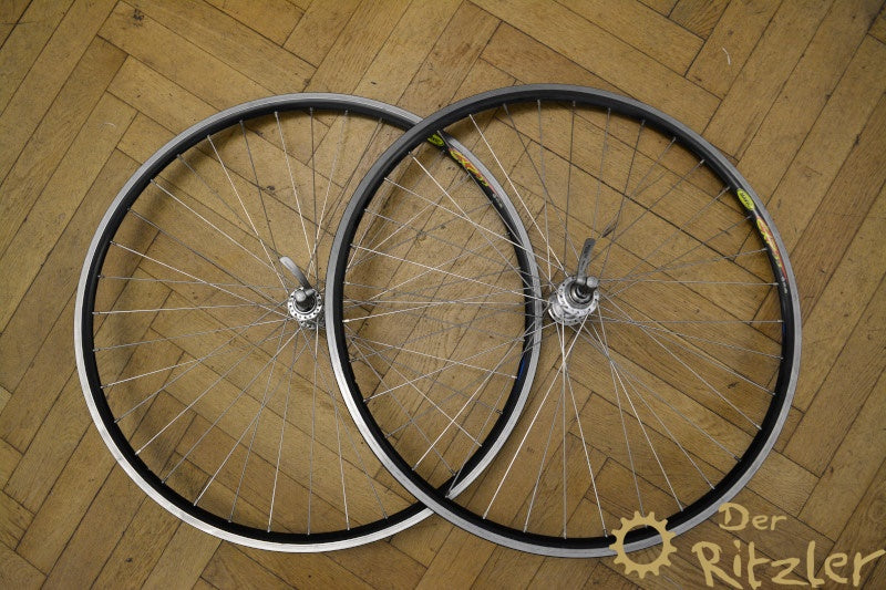 Shimano Ultegra auf Mavic CXP 33 Laufradsatz 9-fach Kassette